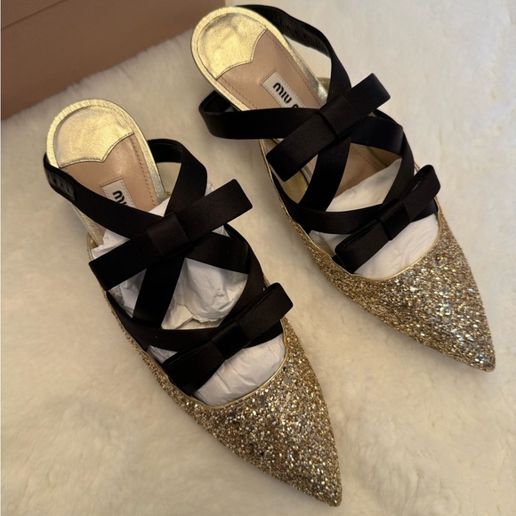 NWT MiuMiu Glitter Bow Heels - size 38 - Picture 6 of 8